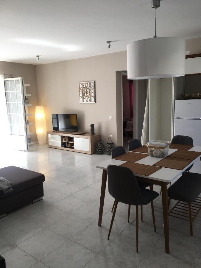 Filippos Apartments Argostoli  Ngoại thất bức ảnh